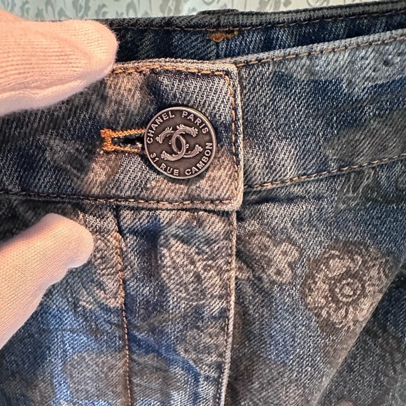 Chanel Floral Jeans - Picture 5 of 15